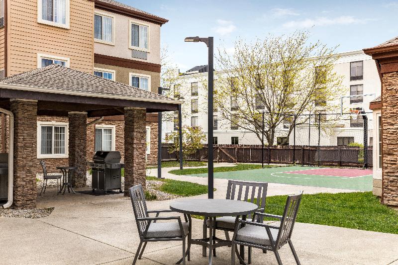 Hotel Staybridge Suites Fort Wayne, An Ihg