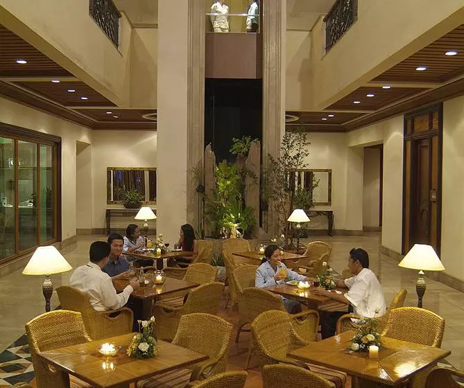 Hotel The Legend Palawan