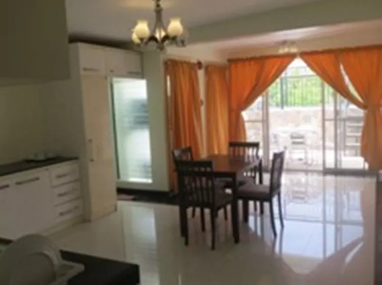 Hotel The Legend Palawan