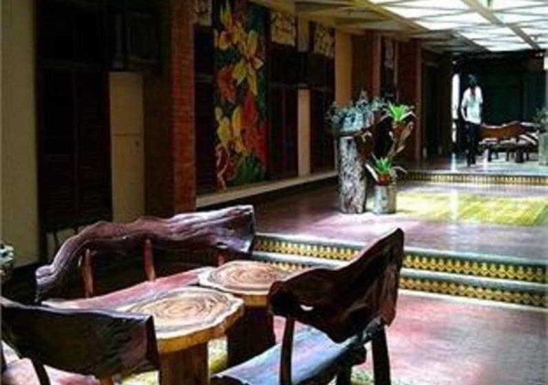 هتل The Legend Palawan