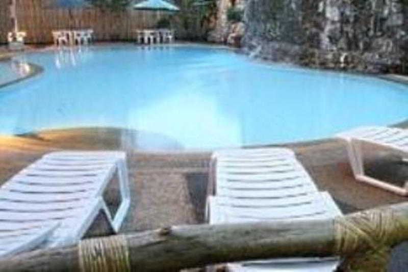 هتل The Legend Palawan