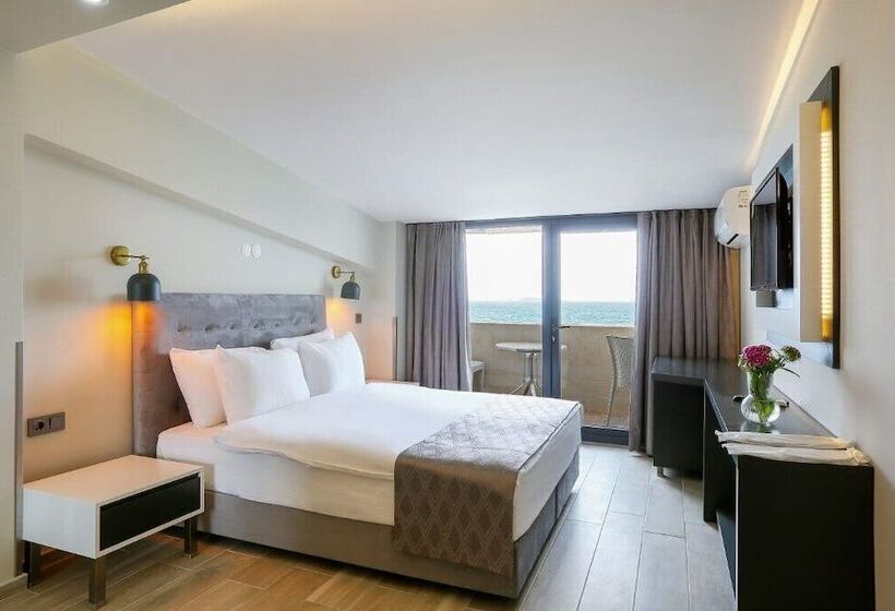 Отель Urla Pera