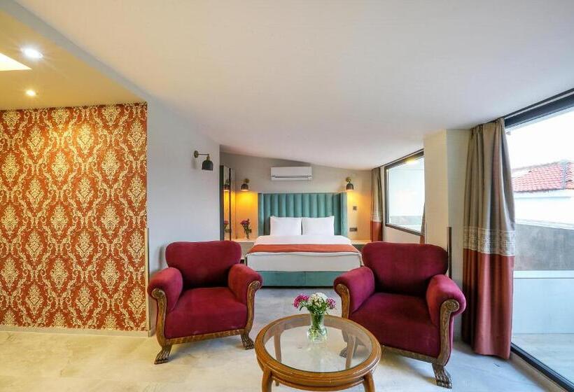 Отель Urla Pera