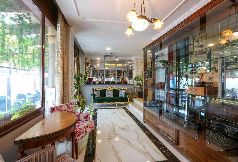 Отель Urla Pera