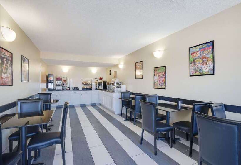 Microtel Inn & Suites By Wyndham Pigeon Forge