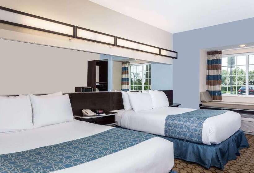 Microtel Inn & Suites By Wyndham Spring Hill/weeki Wachee