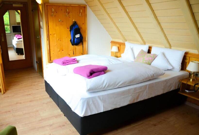 Naturparkhotel Adler