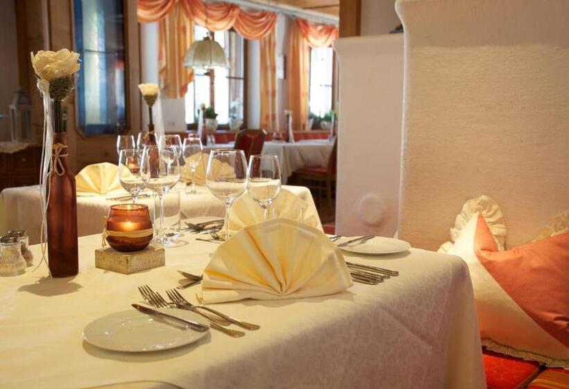 Naturparkhotel Adler