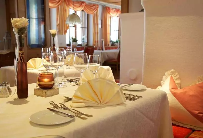 Naturparkhotel Adler