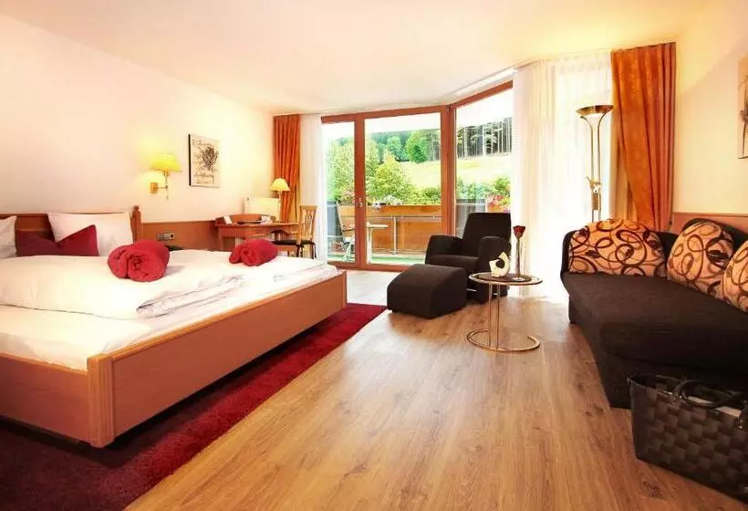 Naturparkhotel Adler