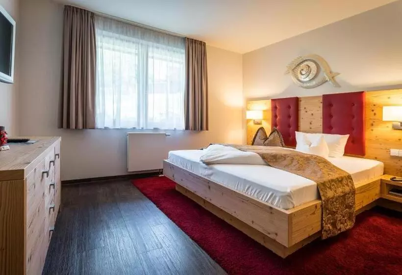 Naturparkhotel Adler