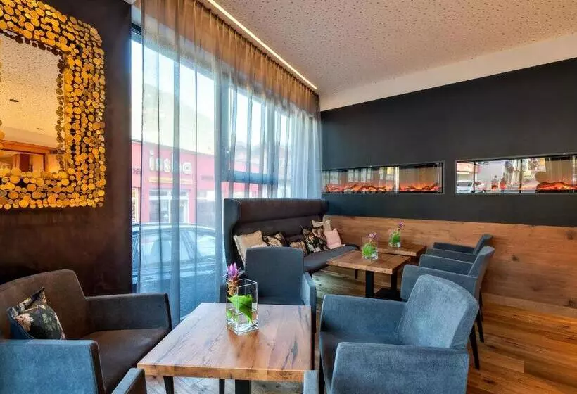 Stadthotel Eggerbräu