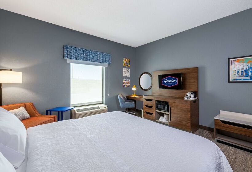 Отель Hampton Inn & Suites Hopkinsville