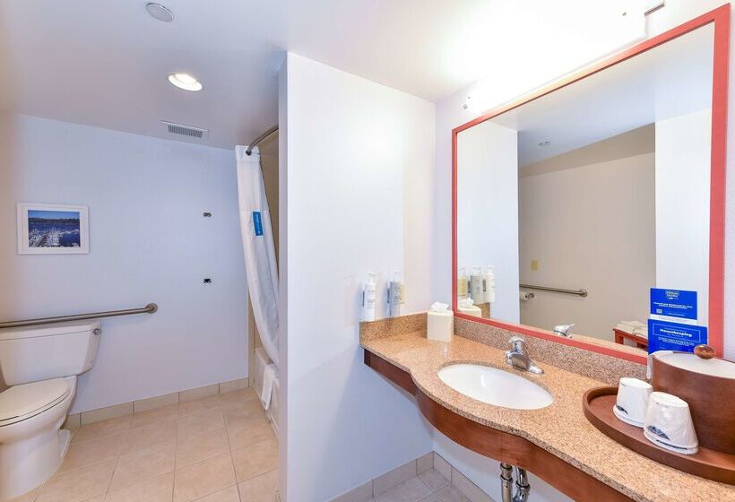 فندق Hampton Inn & Suites Pittsburg, Ca