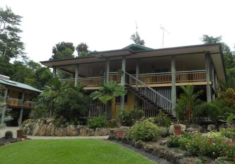 호텔 Licuala Lodge