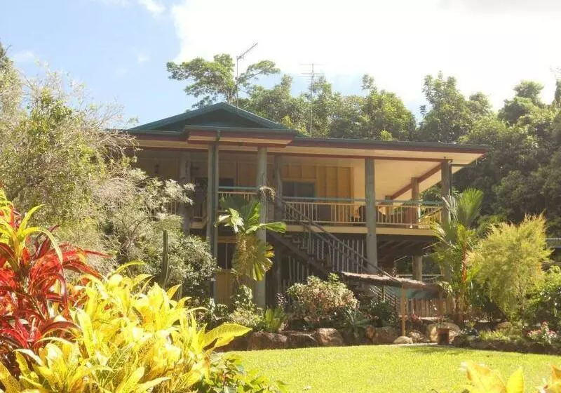 호텔 Licuala Lodge