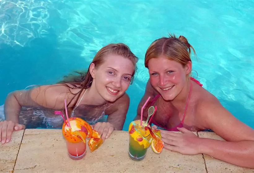 Отель Peda Gumbet Holiday Beach