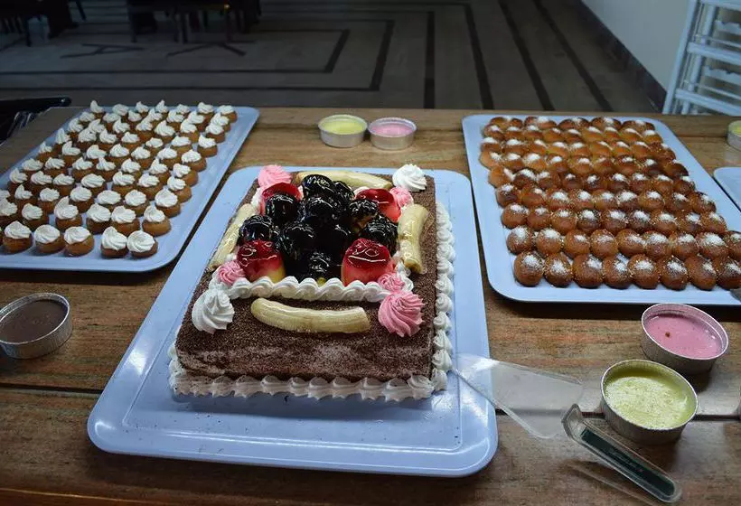 Отель Peda Gumbet Holiday Beach