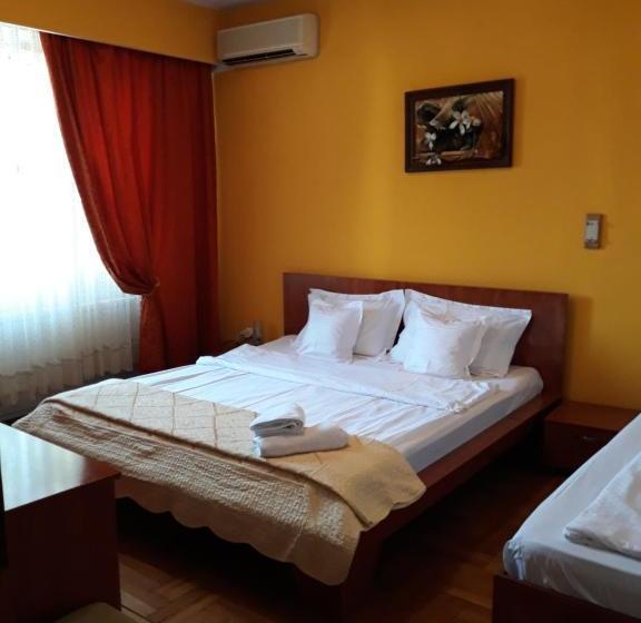 فندق Pensiunea Sydney