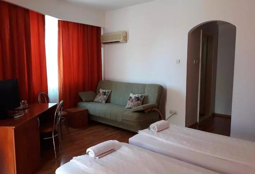 هتل Pensiunea Sydney