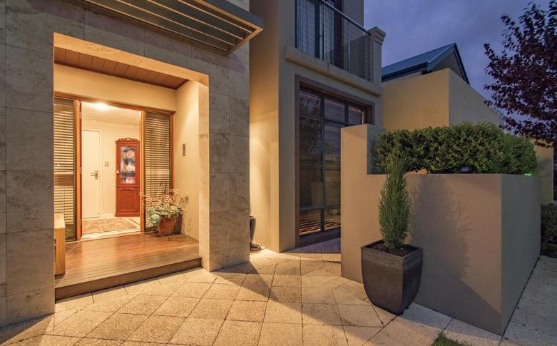 בית מלון כפרי The Beach House At Bayside