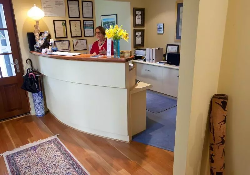 호텔 The Beach House At Bayside