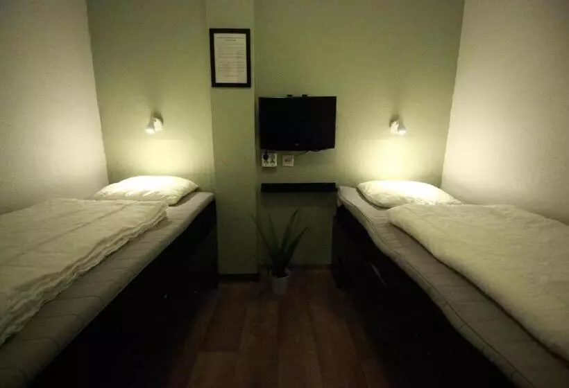 Hotel Vandrarhem Uppsala Centralstation