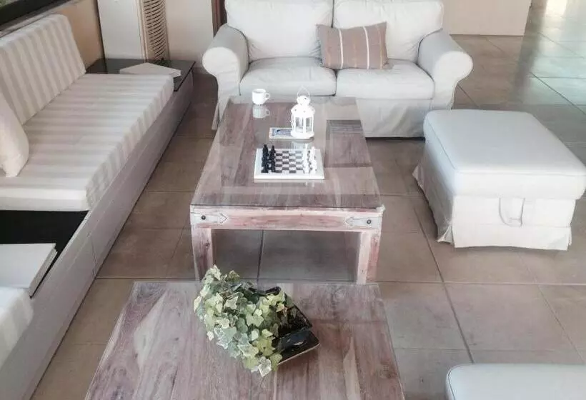 Jason Hotel Apartments