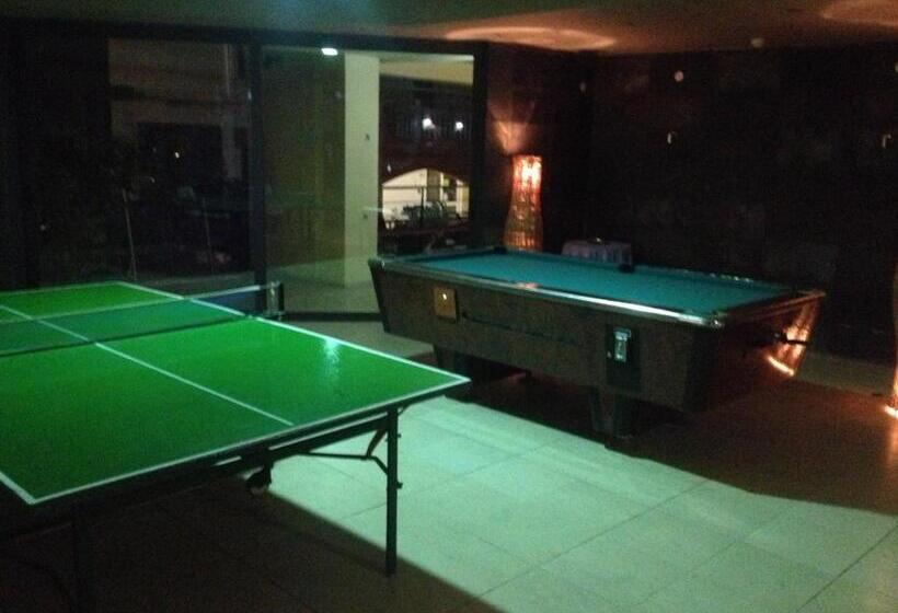 Jason Hotel Apartments