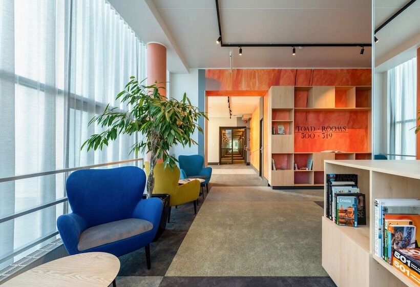 Art Hotel Pallas By Tartuhotels