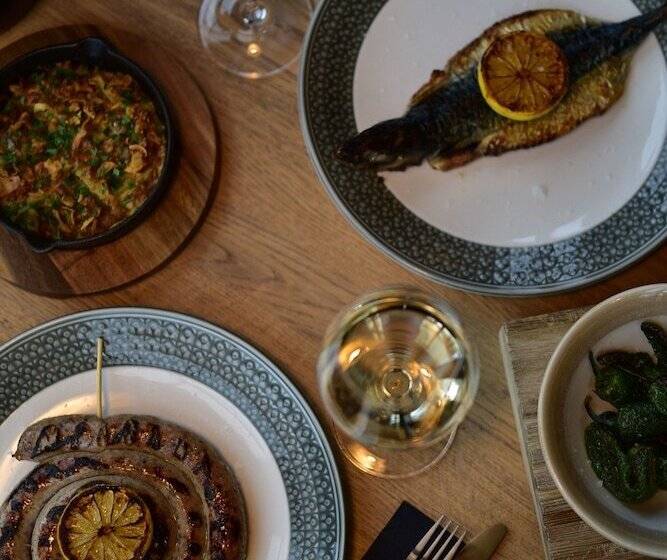 Art Hotel Pallas By Tartuhotels