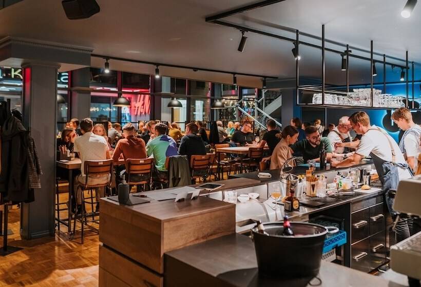 Art Hotel Pallas By Tartuhotels