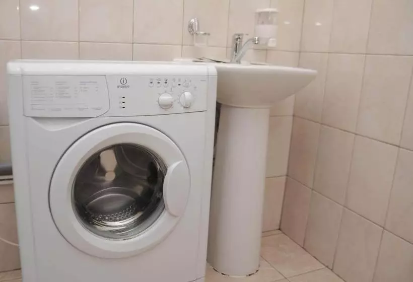 בית מלון כפרי Atmosphera Petrogradskiy