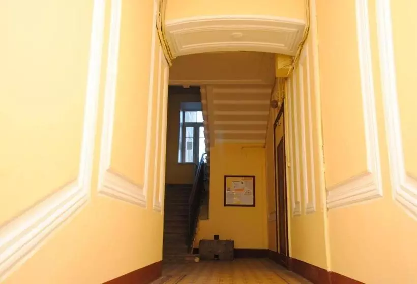 בית מלון כפרי Atmosphera Petrogradskiy