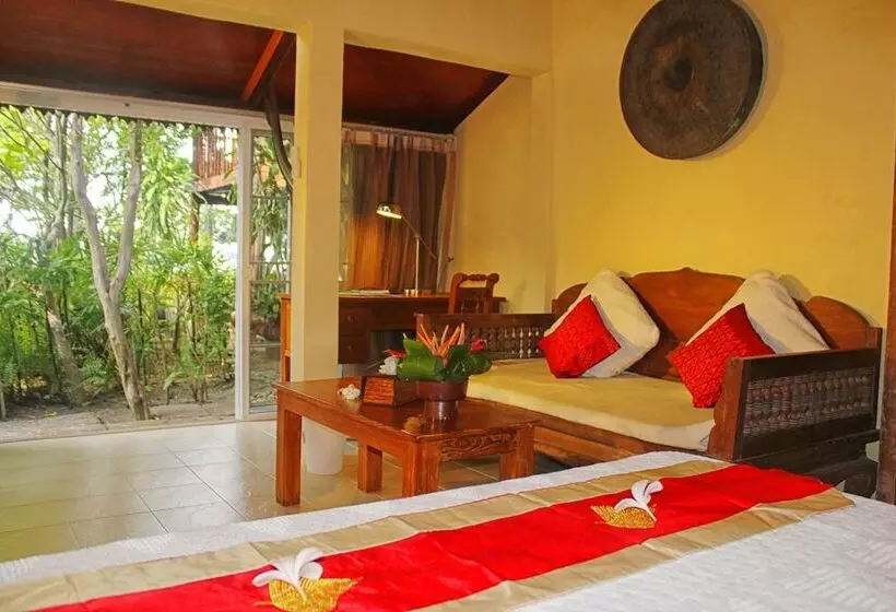 هتل Ban Sabai Big Buddha Retreat & Spa