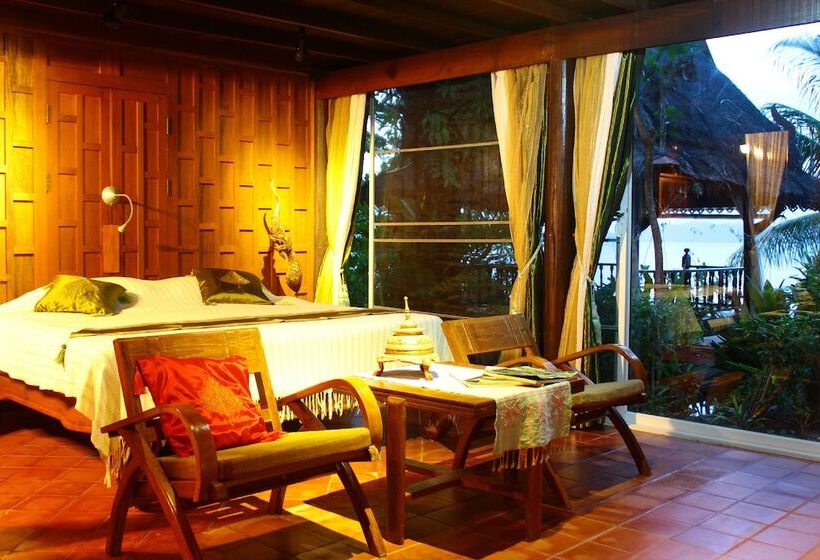 هتل Ban Sabai Big Buddha Retreat & Spa