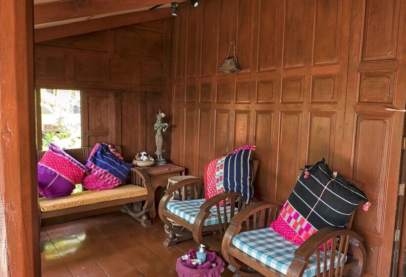 هتل Ban Sabai Big Buddha Retreat & Spa