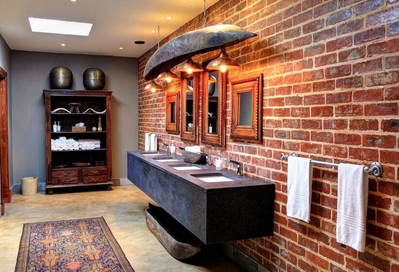 فندق Botlierskop Private Game Reserve