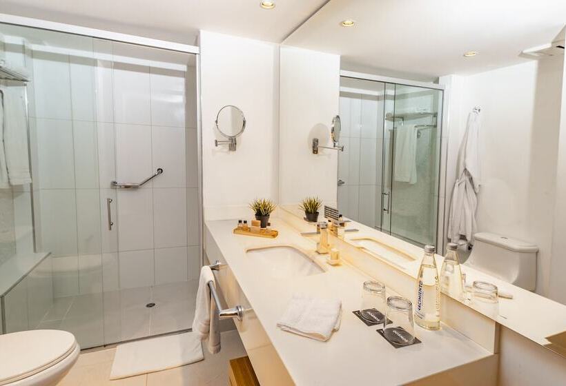 فندق Cosmos   Cali