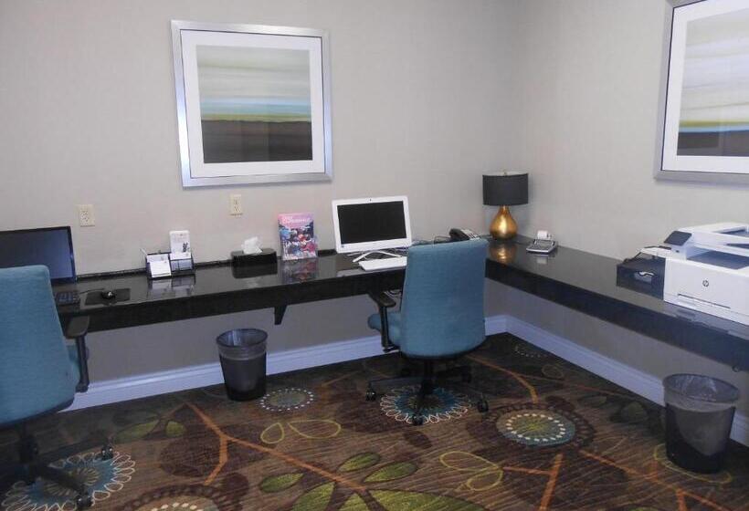 酒店 Holiday Inn Carbondale   Conference Center, An Ihg