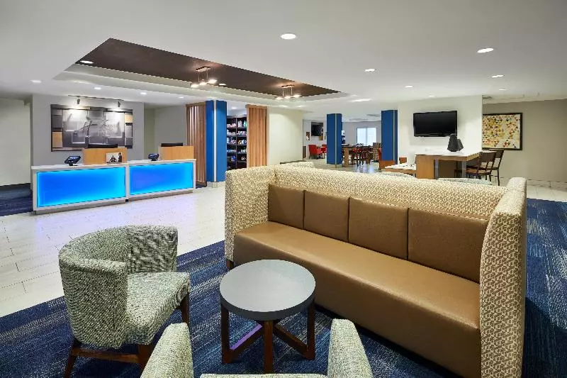 Holiday Inn Express Hotel & Suites Pensacola West Navy Base, An Ihg