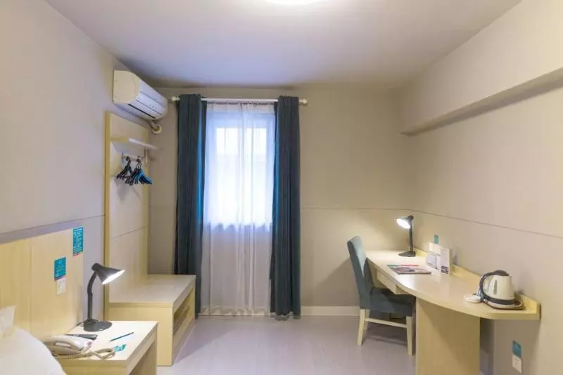 Hotel Jinjiang Inn Qingdao Licang Square