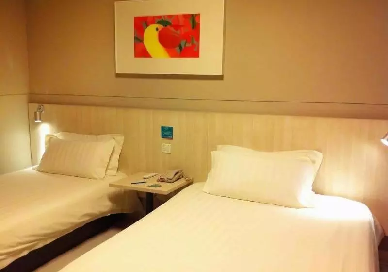 Hotel Jinjiang Inn Qingdao Licang Square