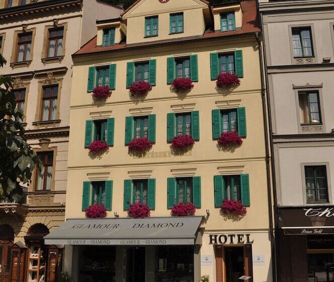 فندق Maltezský Kříž