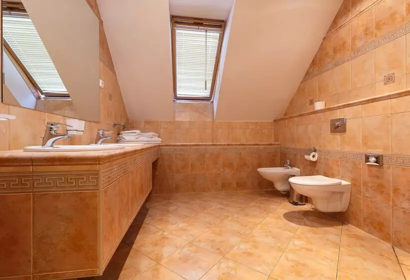 ホテル Maltezský Kříž