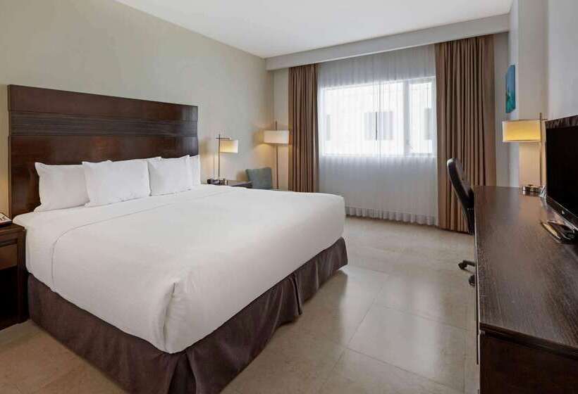 فندق Wyndham Garden Cancun Downtown