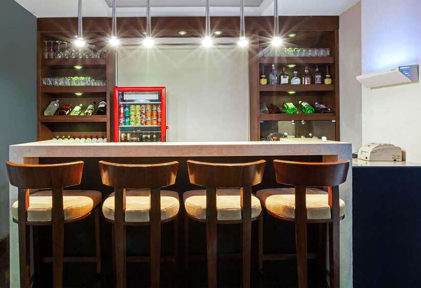 فندق Wyndham Garden Cancun Downtown