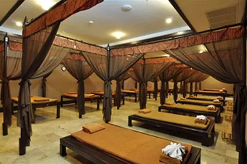 Iyara Park Hotel & Resort