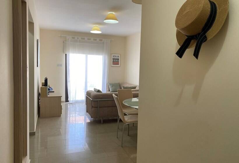 Kyklades Resort & Spa