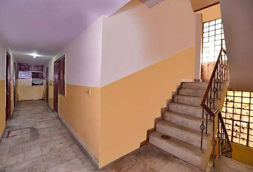 هتل Aditya Palace